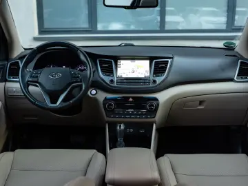 Hyundai Tucson 2.0 CRDI 4WD Automatik Premium