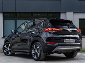 Hyundai Tucson 2.0 CRDI 4WD Automatik Premium