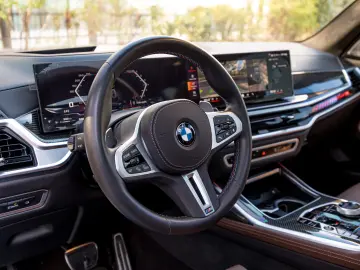 BMW x7 M60i xDrive