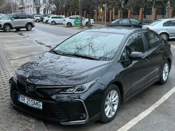 Vand toyota corolla an 2022