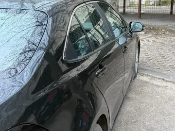 Vand toyota corolla an 2022