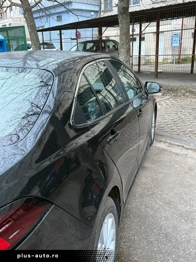 Vand toyota corolla an 2022