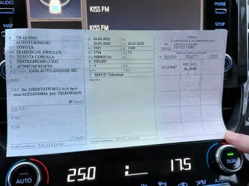 Vand toyota corolla an 2022