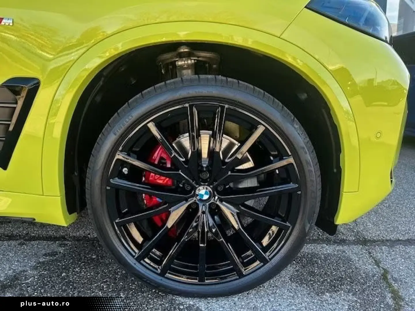 BMW X5 xDrive40i 1of1 Sao Paolo Yellow B&W CarbonExt