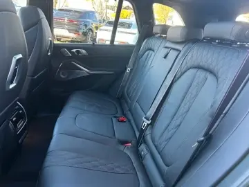 BMW X5 xDrive40i 1of1 Sao Paolo Yellow B&W CarbonExt