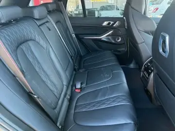 BMW X5 xDrive40i 1of1 Sao Paolo Yellow B&W CarbonExt