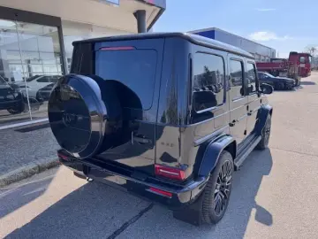 Mercedes-Benz G 63 AMG MY 2026 Black-Red Carbon Full