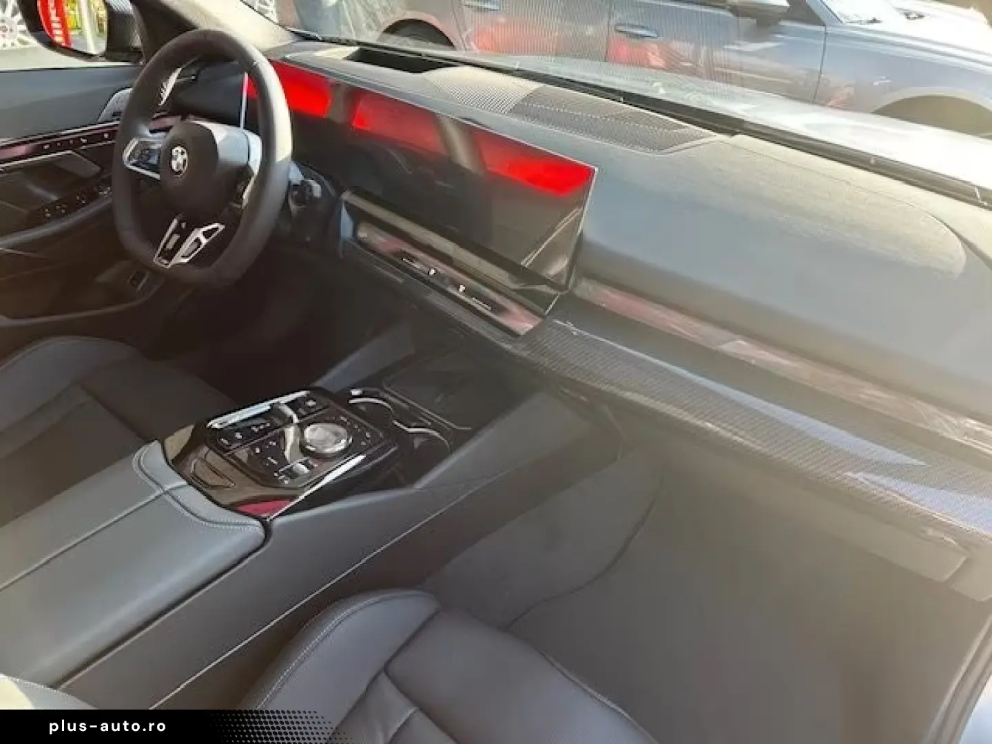 BMW 520d xDrive Touring Frozen Grey B&W AHK