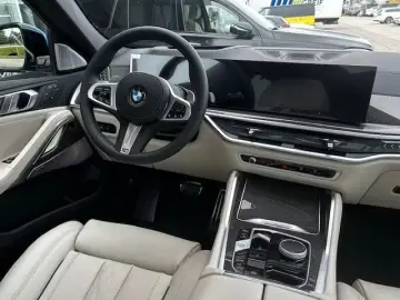 BMW X6 xDrive30d Standheiz. B&W AHK Iconic 22  Pano