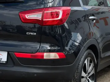 KIA SPORTAGE 1.7 CRDi Class 2WD