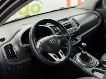 KIA SPORTAGE 1.7 CRDi Class 2WD