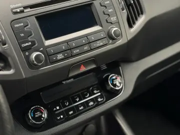 KIA SPORTAGE 1.7 CRDi Class 2WD