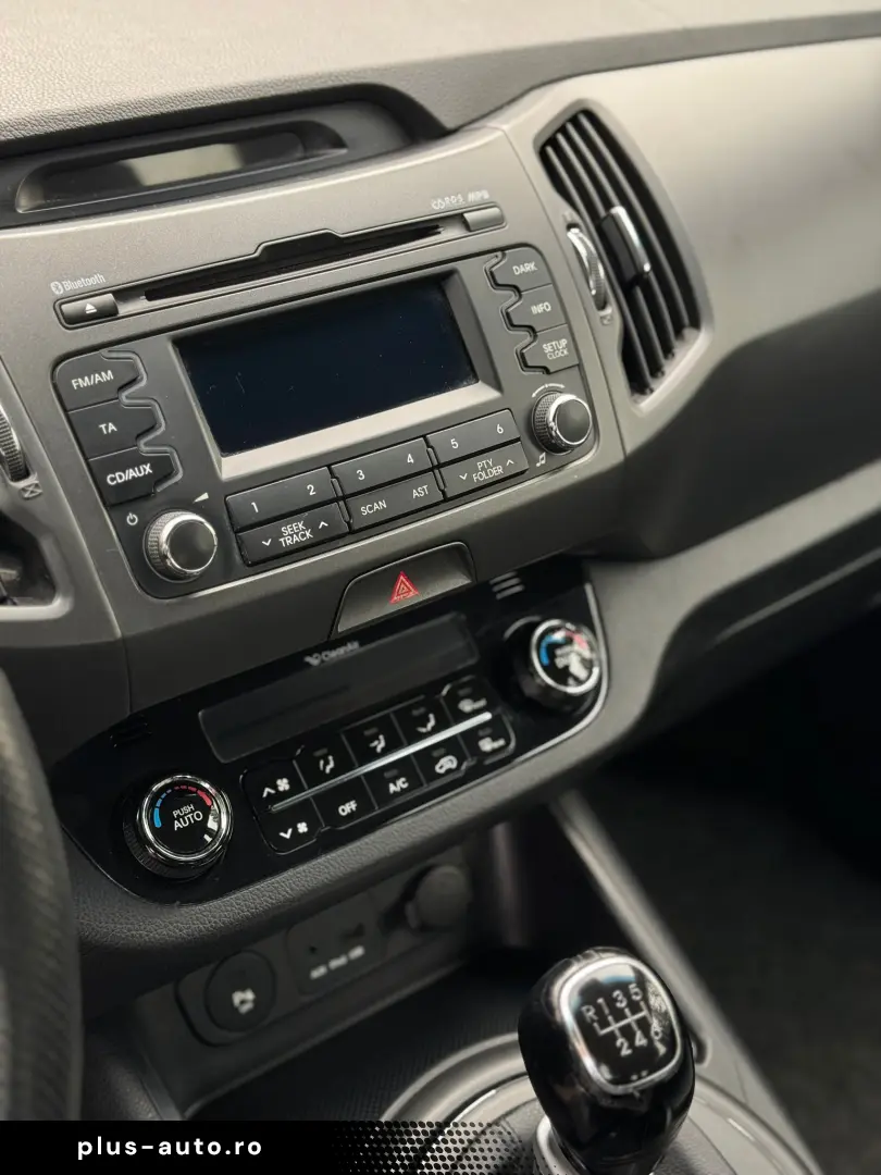 KIA SPORTAGE 1.7 CRDi Class 2WD