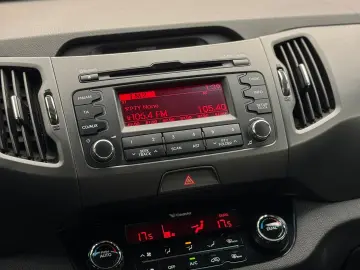 KIA SPORTAGE 1.7 CRDi Class 2WD