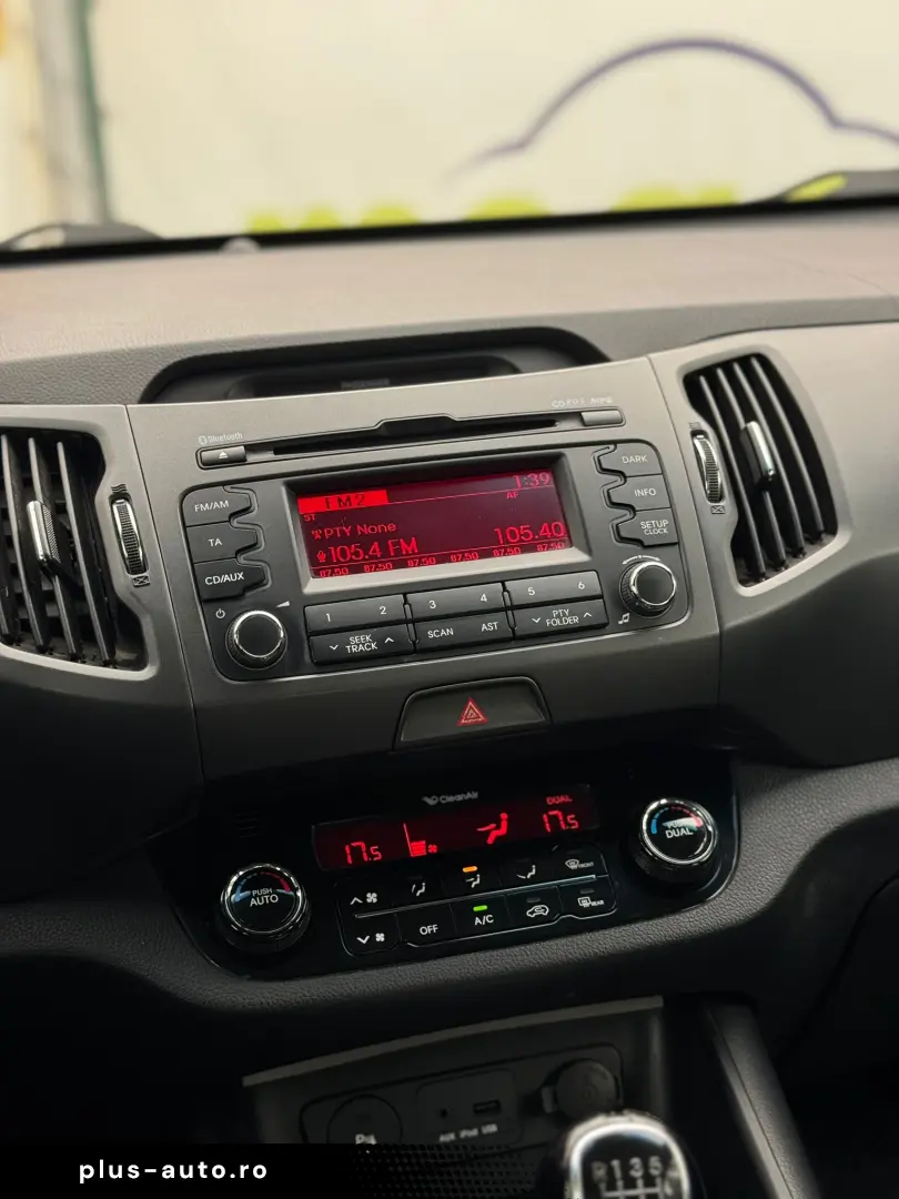 KIA SPORTAGE 1.7 CRDi Class 2WD