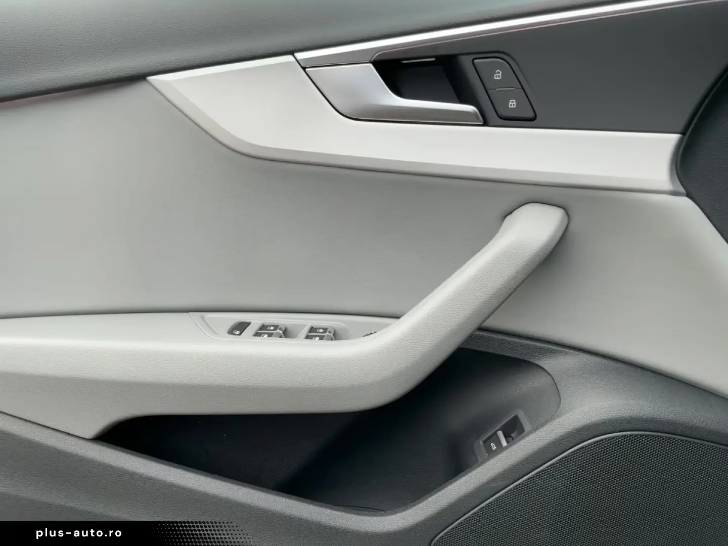 Audi A4 Avant 40 TFSI S-TR S-LINE