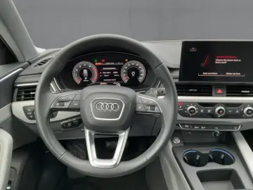 Audi A4 Avant 40 TFSI S-TR S-LINE