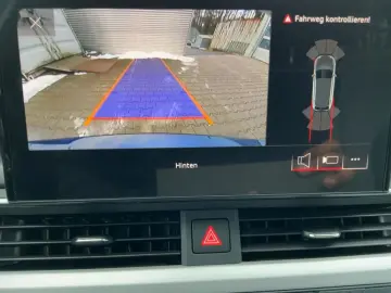 Audi A4 Avant 40 TFSI S-TR S-LINE