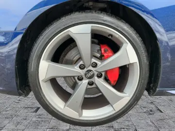 Audi A4 Avant 40 TFSI S-TR S-LINE