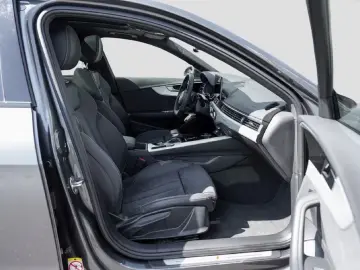 Audi A4 Avant 45 TFSI S Line Competition