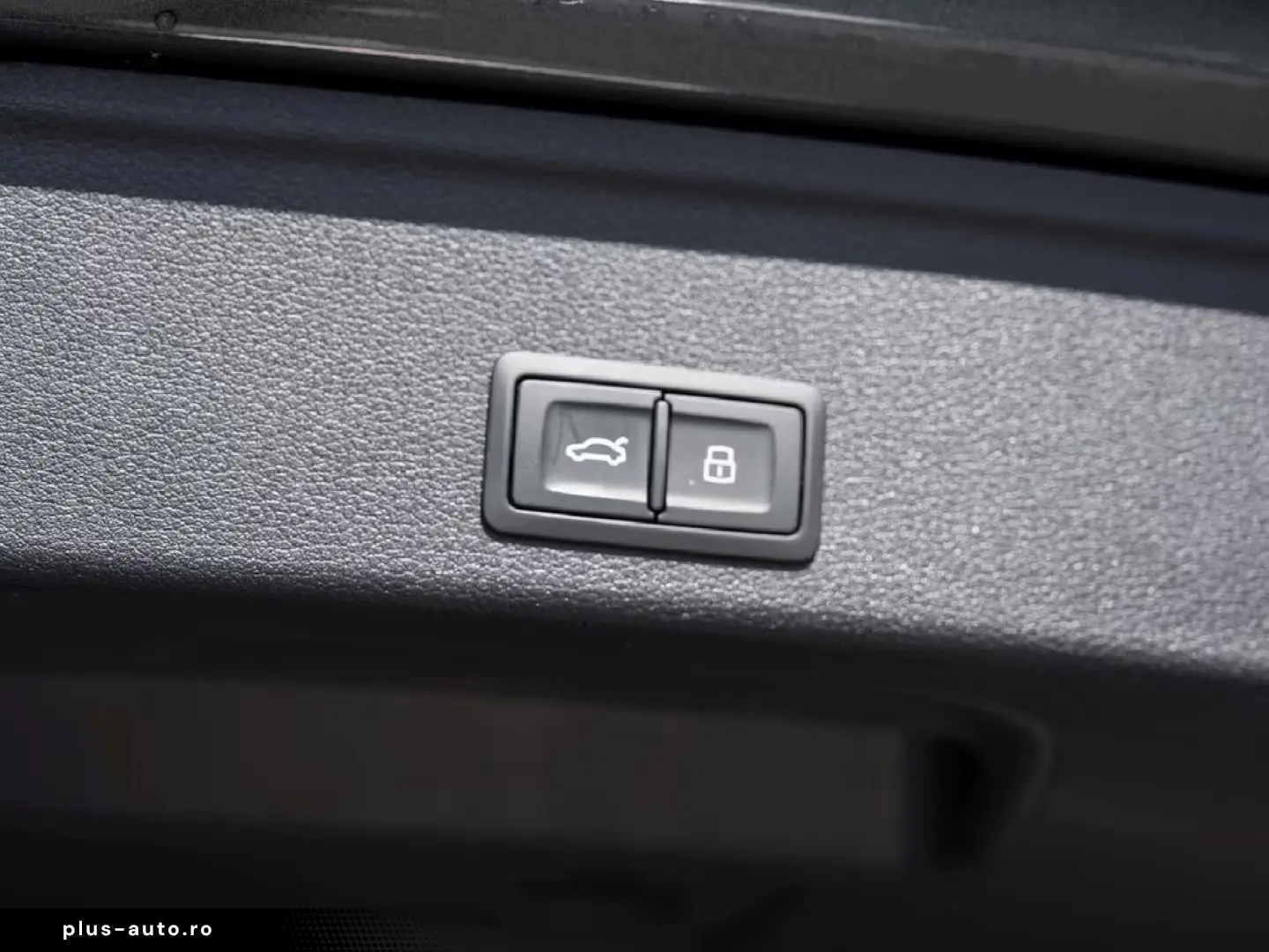 Audi A4 Avant 45 TFSI S Line Competition