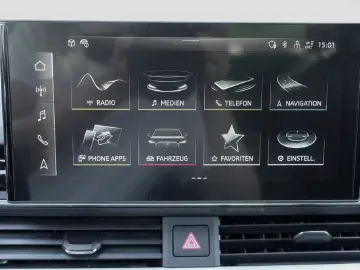 Audi A4 Avant 45 TFSI S Line Competition