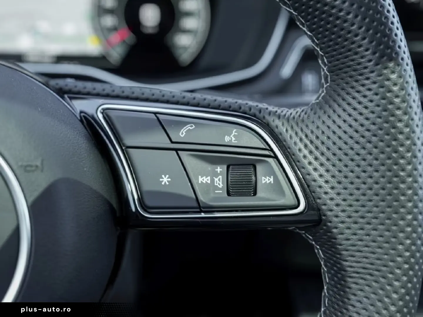 Audi A4 Avant 45 TFSI S Line Competition