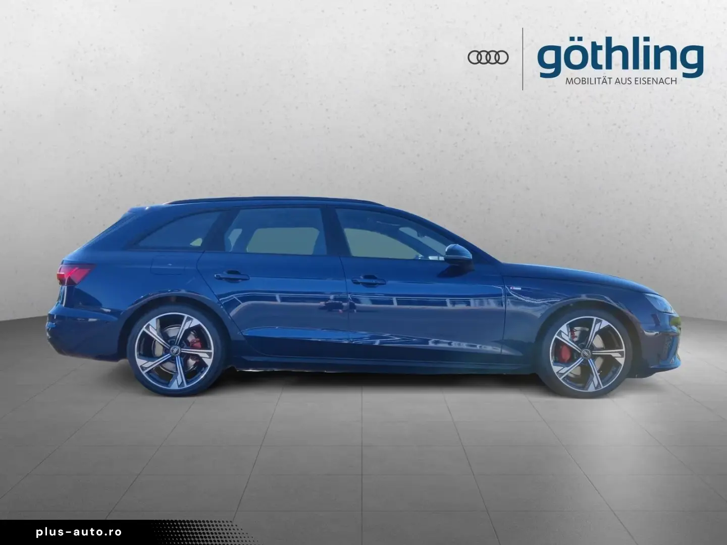 Audi A4 Avant 40 TDI with 2x S line Pano S seats