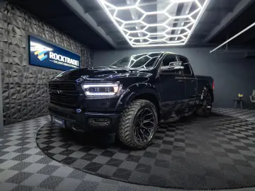 DODGE RAM 5.7 V8 HEMI 4x4 Night LARAMIE LONGBED