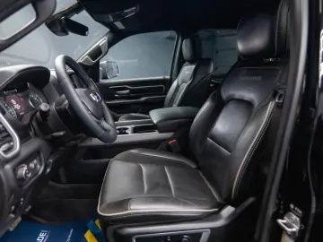 DODGE RAM 5.7 V8 HEMI 4x4 Night LARAMIE LONGBED