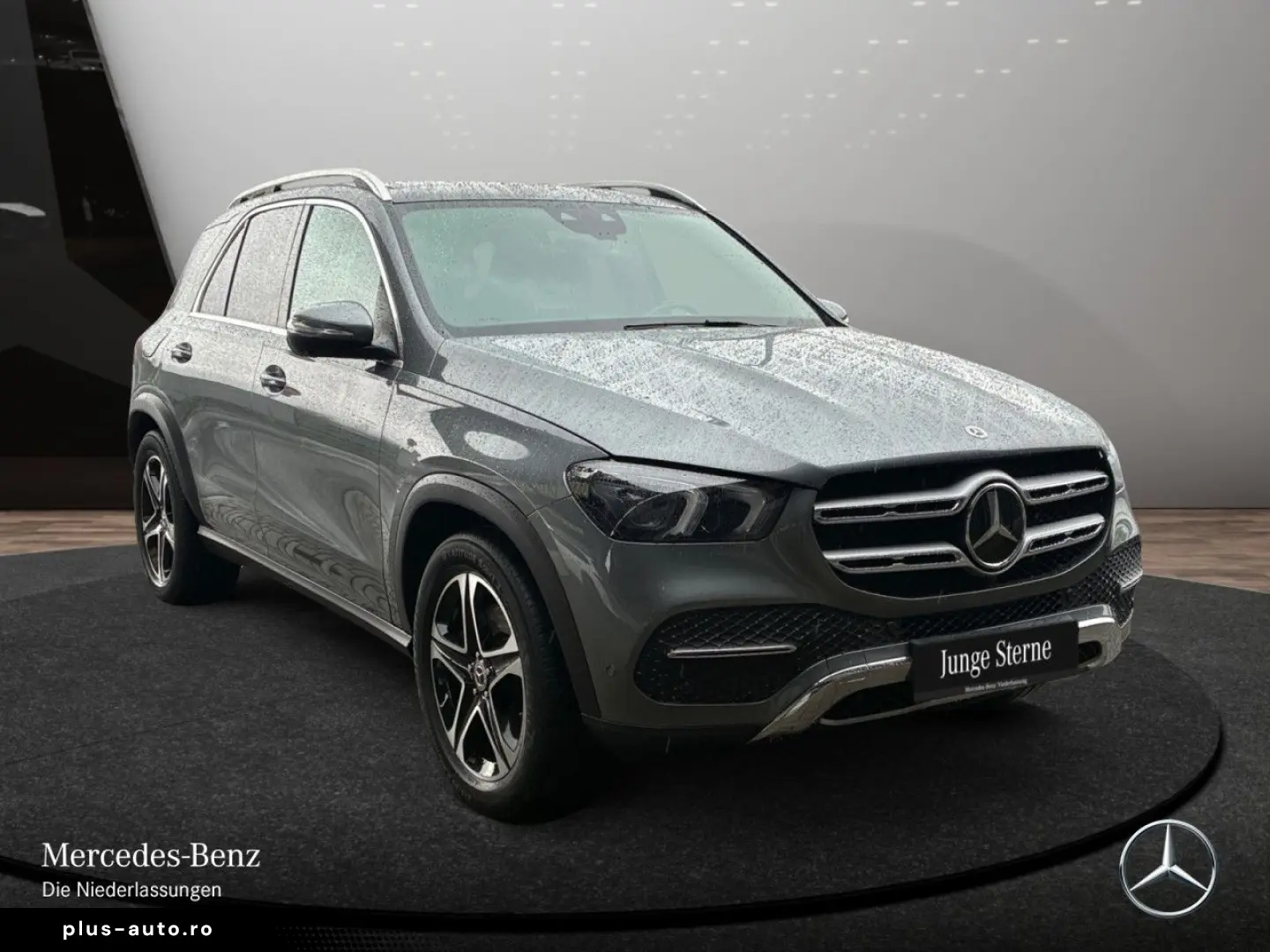 MERCEDES-BENZ GLE350de 4M AMG int Dist Pano LED