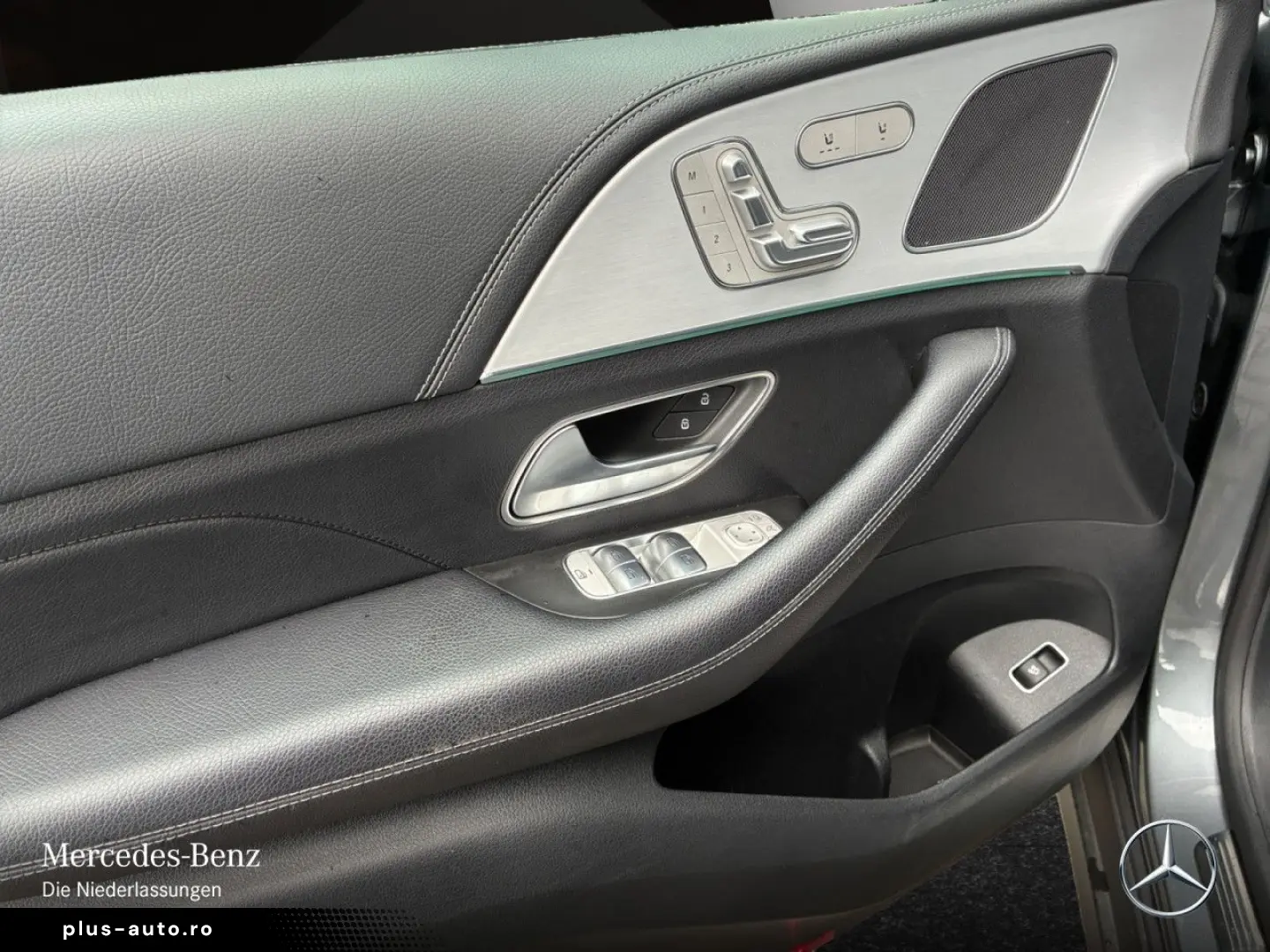 MERCEDES-BENZ GLE350de 4M AMG int Dist Pano LED