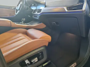 BMW X5 30d xDrive M Sport HUD LASER ACC KAMERA