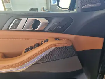 BMW X5 30d xDrive M Sport HUD LASER ACC KAMERA