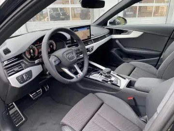 Audi A4 Avant 40 TDI S tronic S line