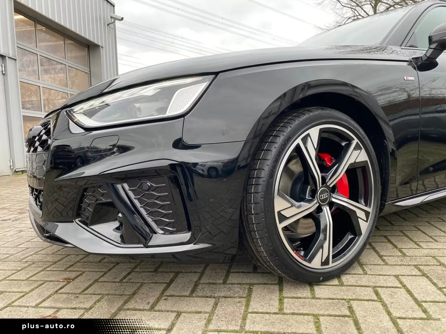 Audi A4 Avant 40 TDI S tronic S line