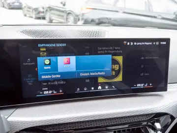 BMW M3 Competition M xDrive H K