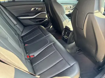 BMW M3 Competition Tour. CARBON