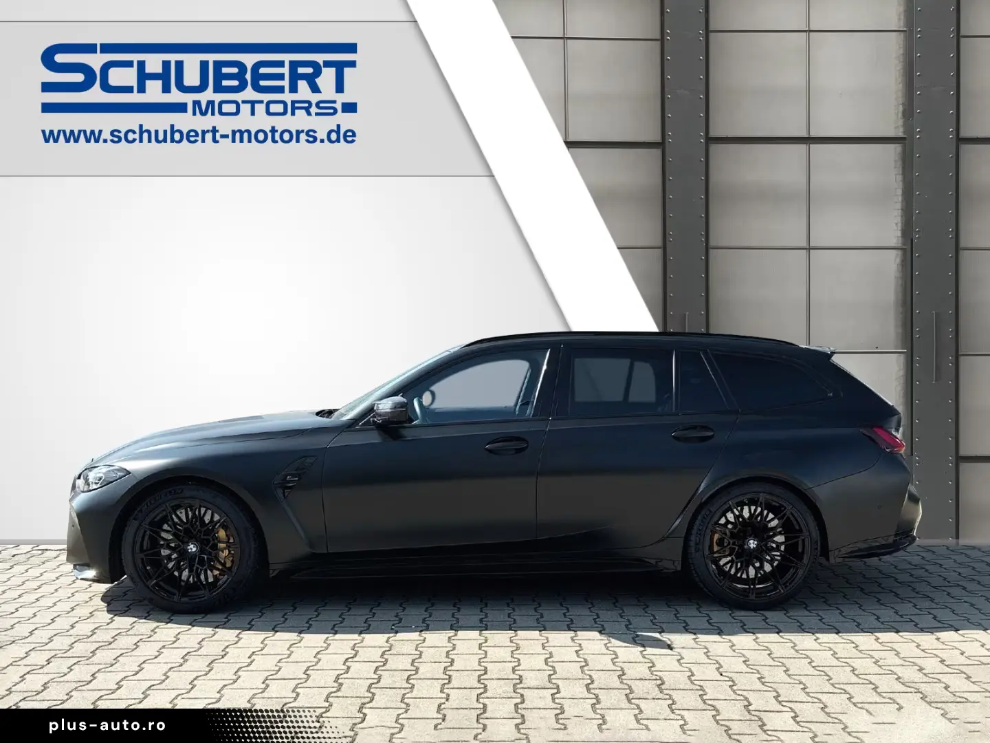 BMW M3 Competition Tour. CARBON