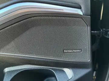 BMW M3 Competition Tour. CARBON