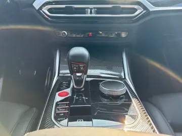 BMW M3 Competition Tour. CARBON