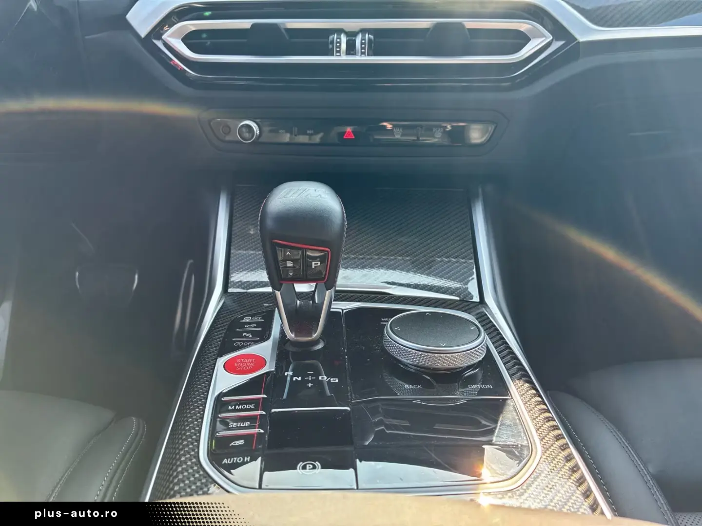 BMW M3 Competition Tour. CARBON