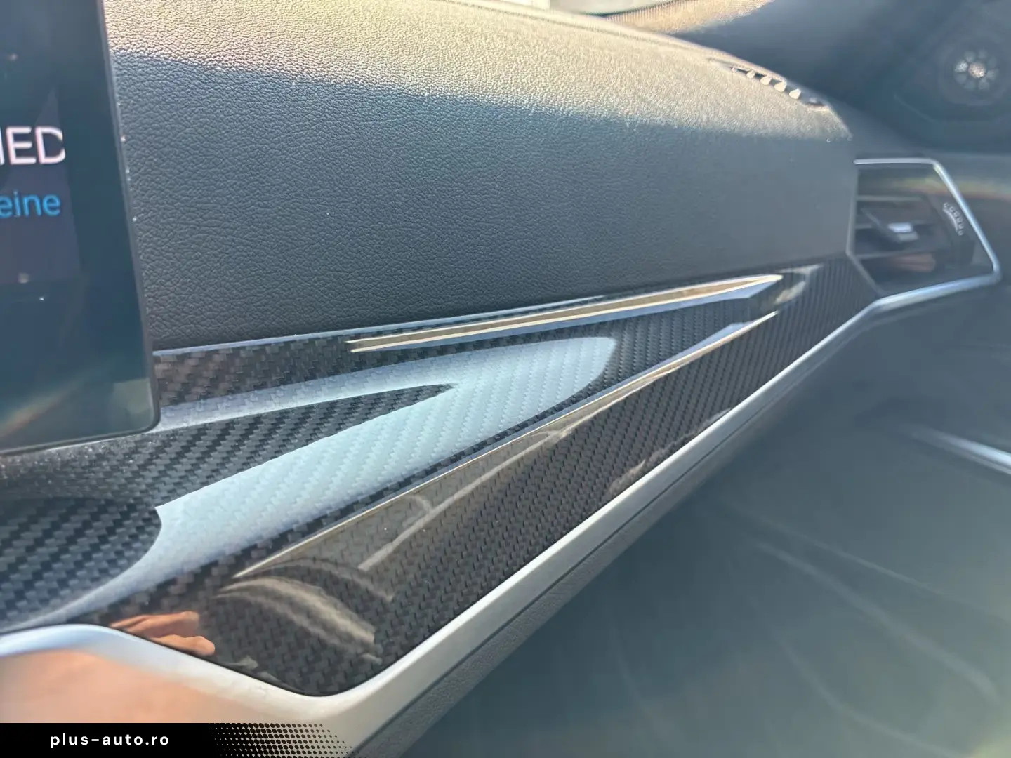 BMW M3 Competition Tour. CARBON