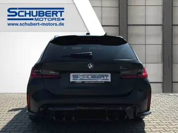 BMW M3 Competition Tour. CARBON