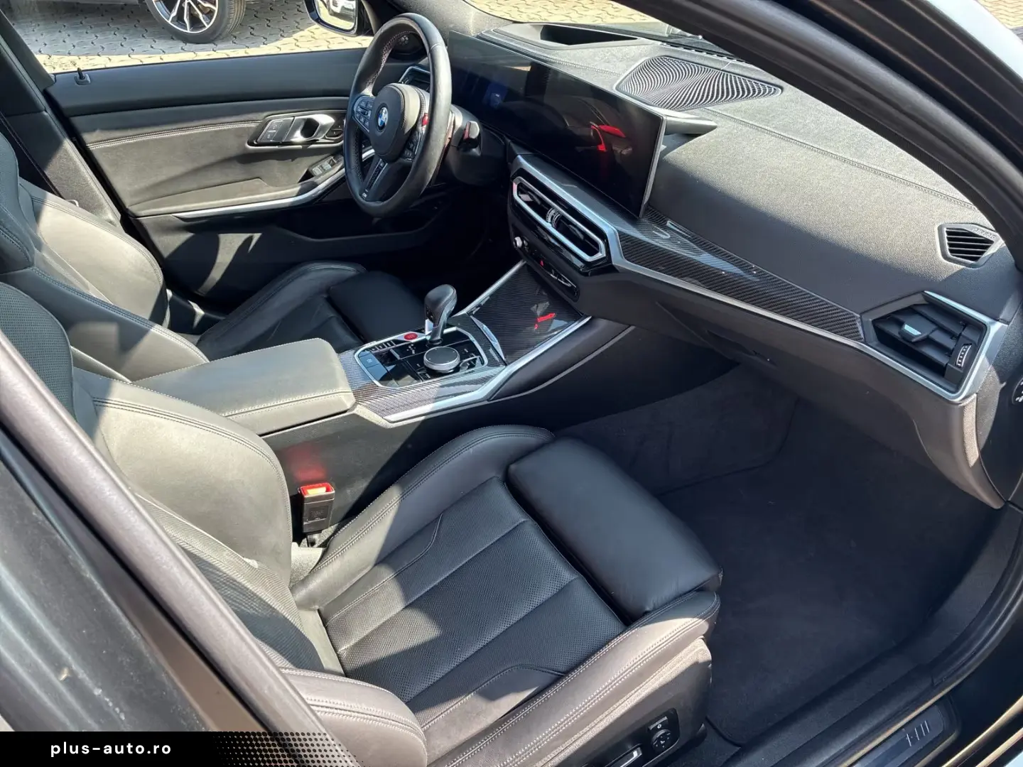 BMW M3 Competition Tour. CARBON