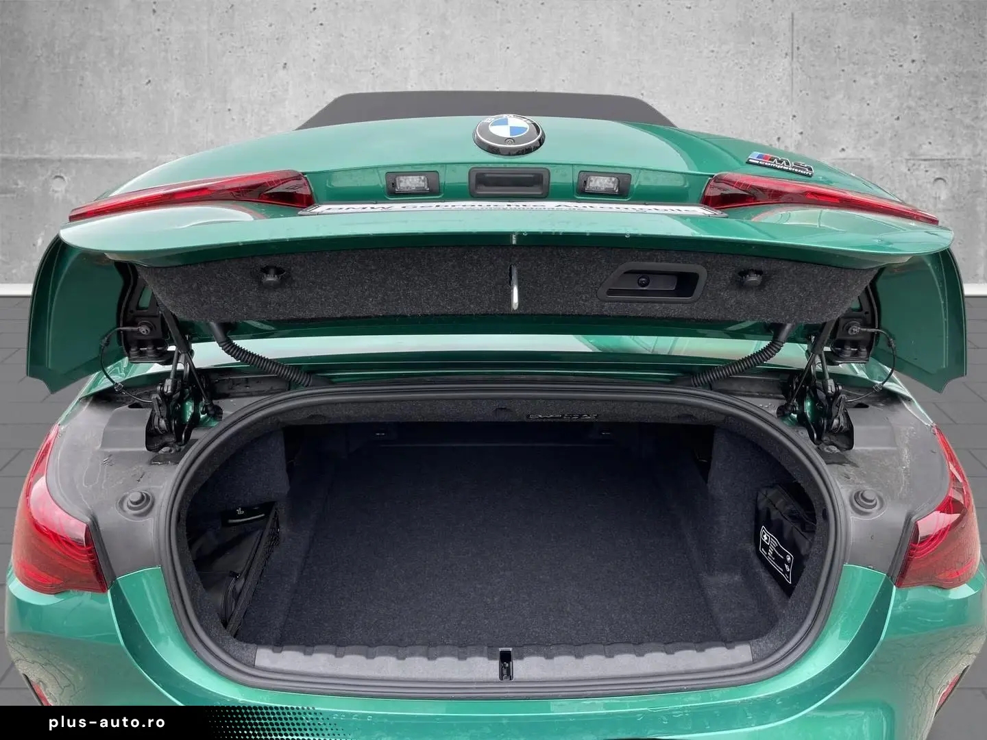 BMW M4 COMPETITION M XDR HUD