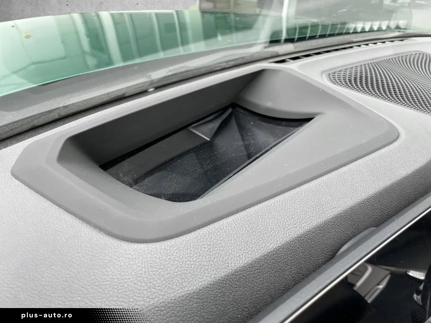 BMW M4 COMPETITION M XDR HUD