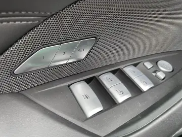 BMW M4 COMPETITION M XDR HUD