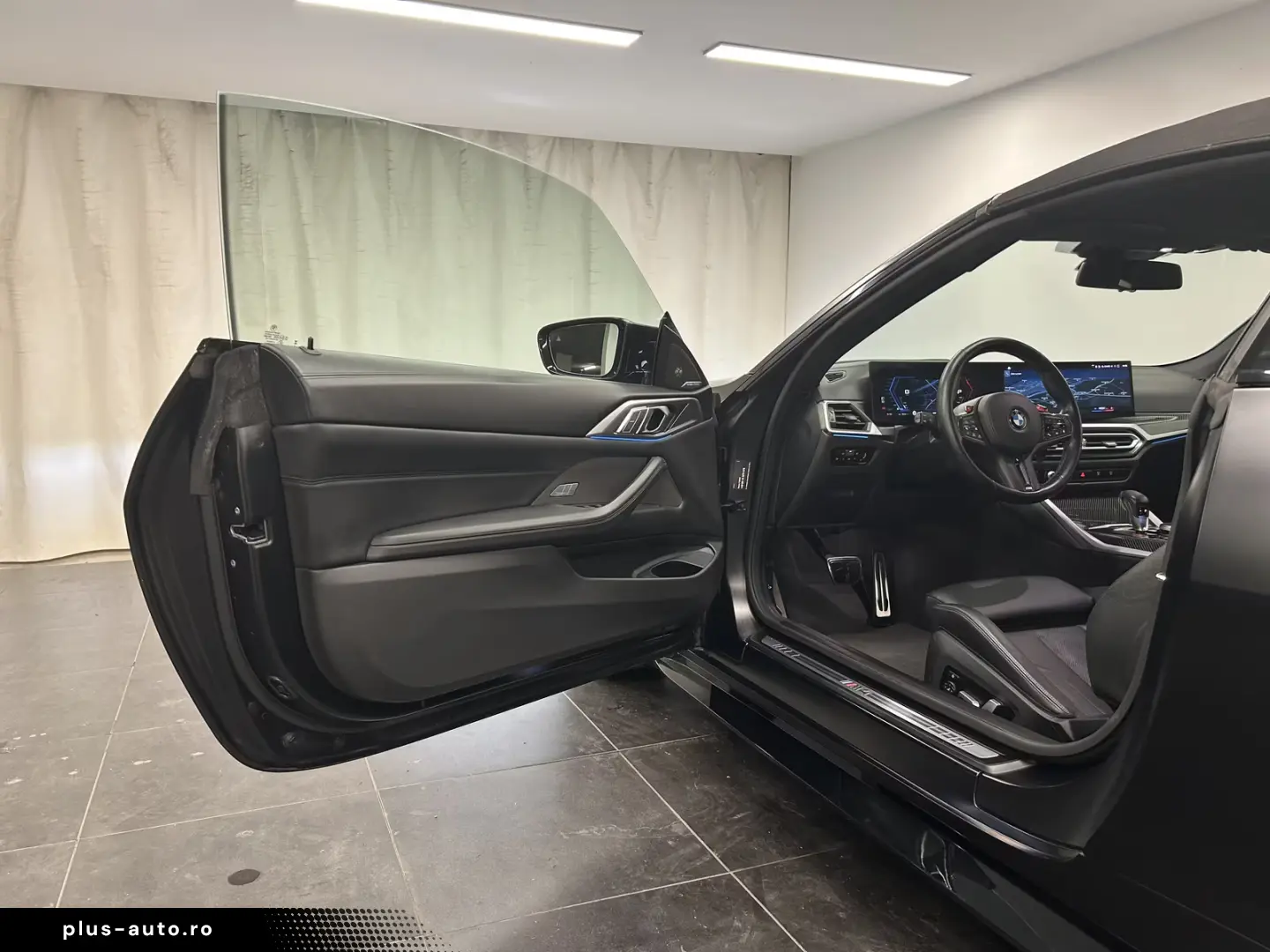 BMW M4 Competition M xDrive Cabrio Harman Kardon