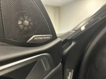 BMW M4 Competition M xDrive Cabrio Harman Kardon